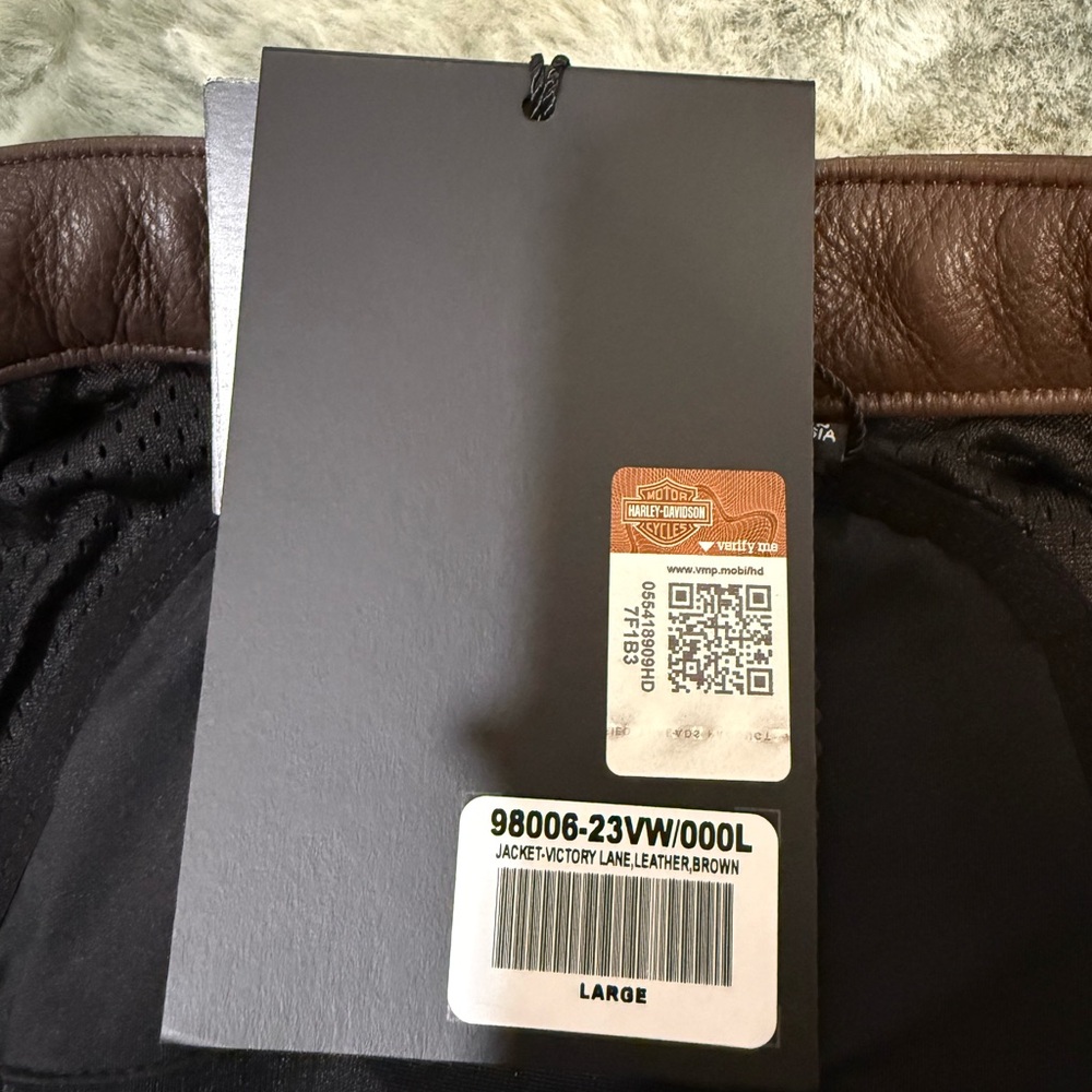 Harley-Davidson Women's Dark Brown Leather Jacket - Picture 4 of 6